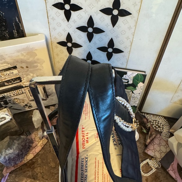 Chanel Travel Line Tote and matching long zippy wallet - Picture 7 of 16